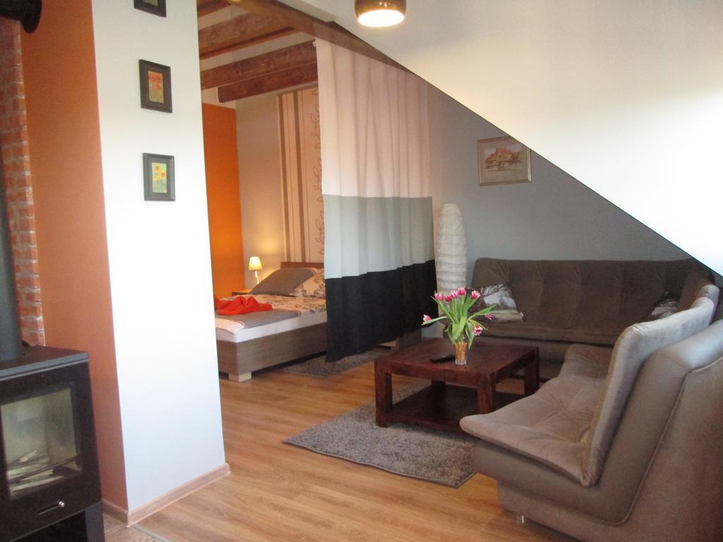 Apartamenty Przy Farze Kazimierz Dolny Habitación foto