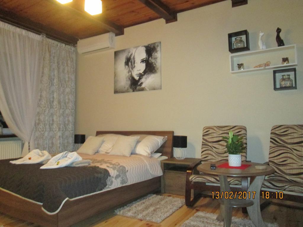 Apartamenty Przy Farze Kazimierz Dolny Habitación foto